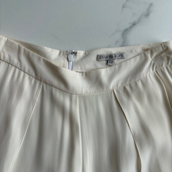 NWOT JENNIFER HOPE ADRIANA PANTS SIZE M - Picture 5 of 6